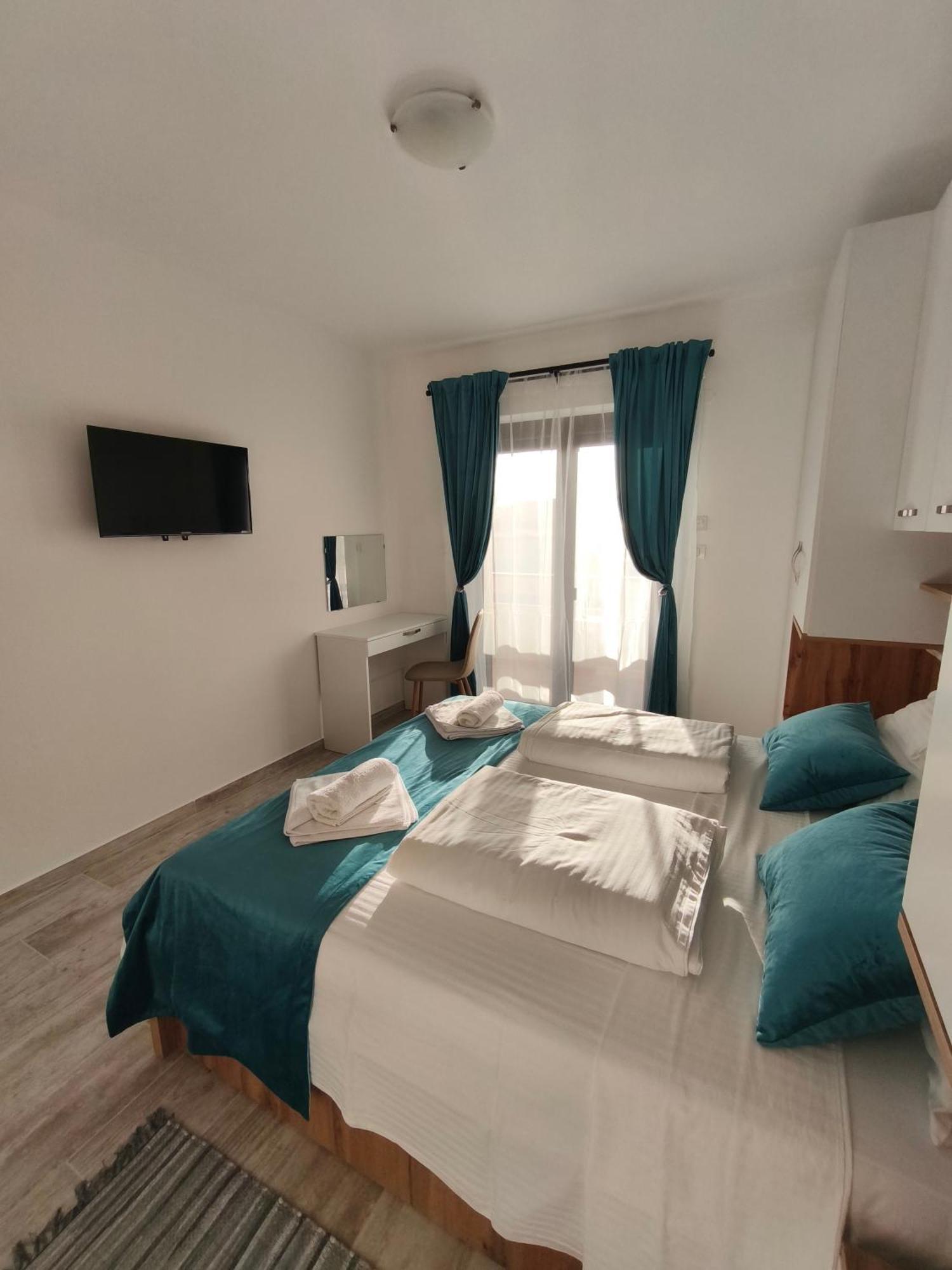 פונאנט Apartmani Romana חדר תמונה