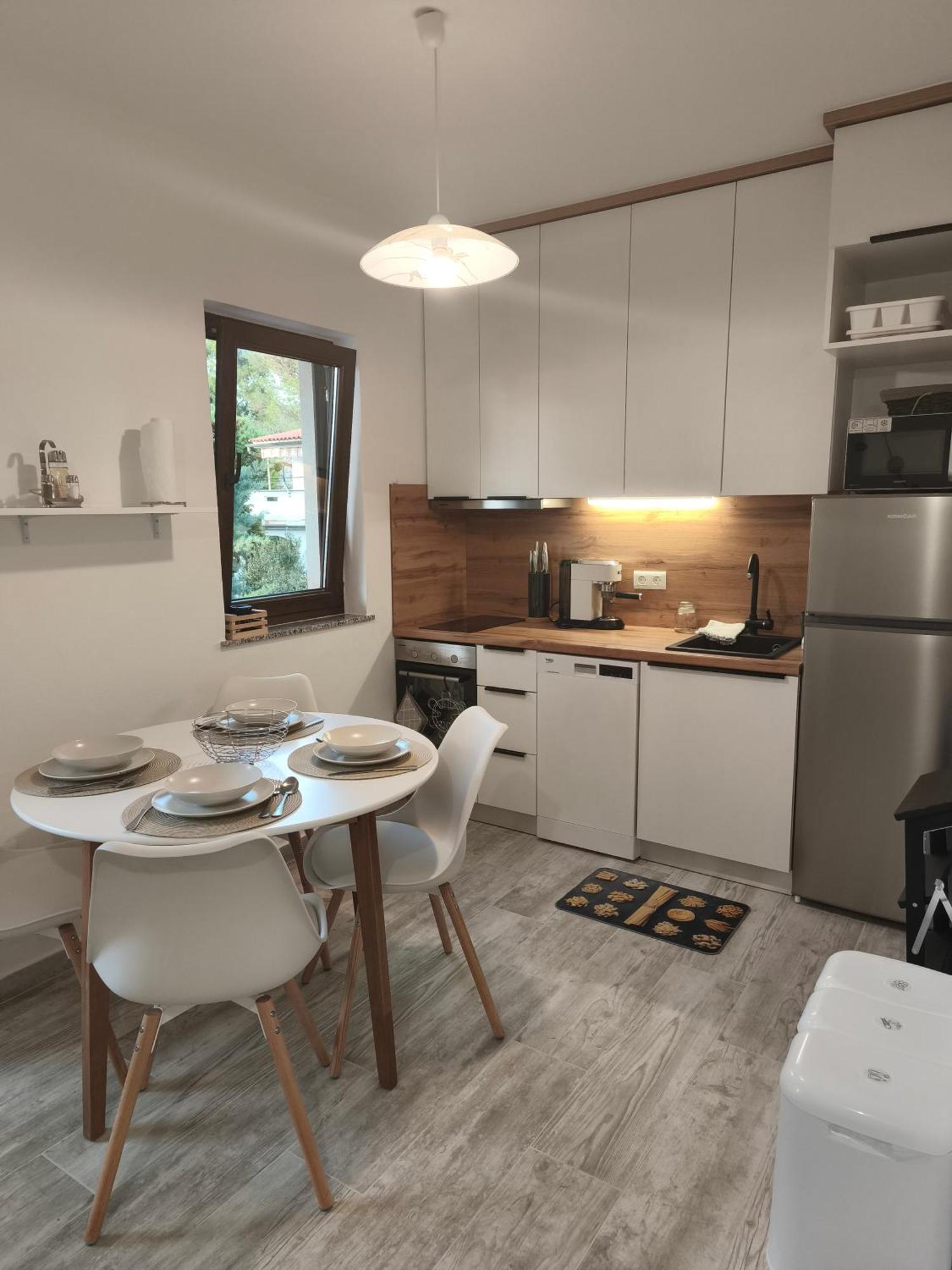 פונאנט Apartmani Romana חדר תמונה